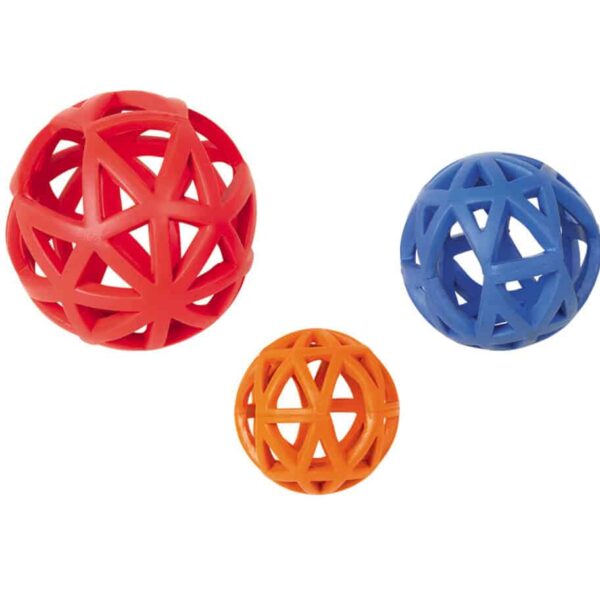 Nobby Fence Ball verkkopalloja löytyy eri värisinä ja kokoisina koiran aktivointiin.