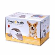 Petsafe Treat and Train koiran koulutuslaitteen myyntipakkaus.